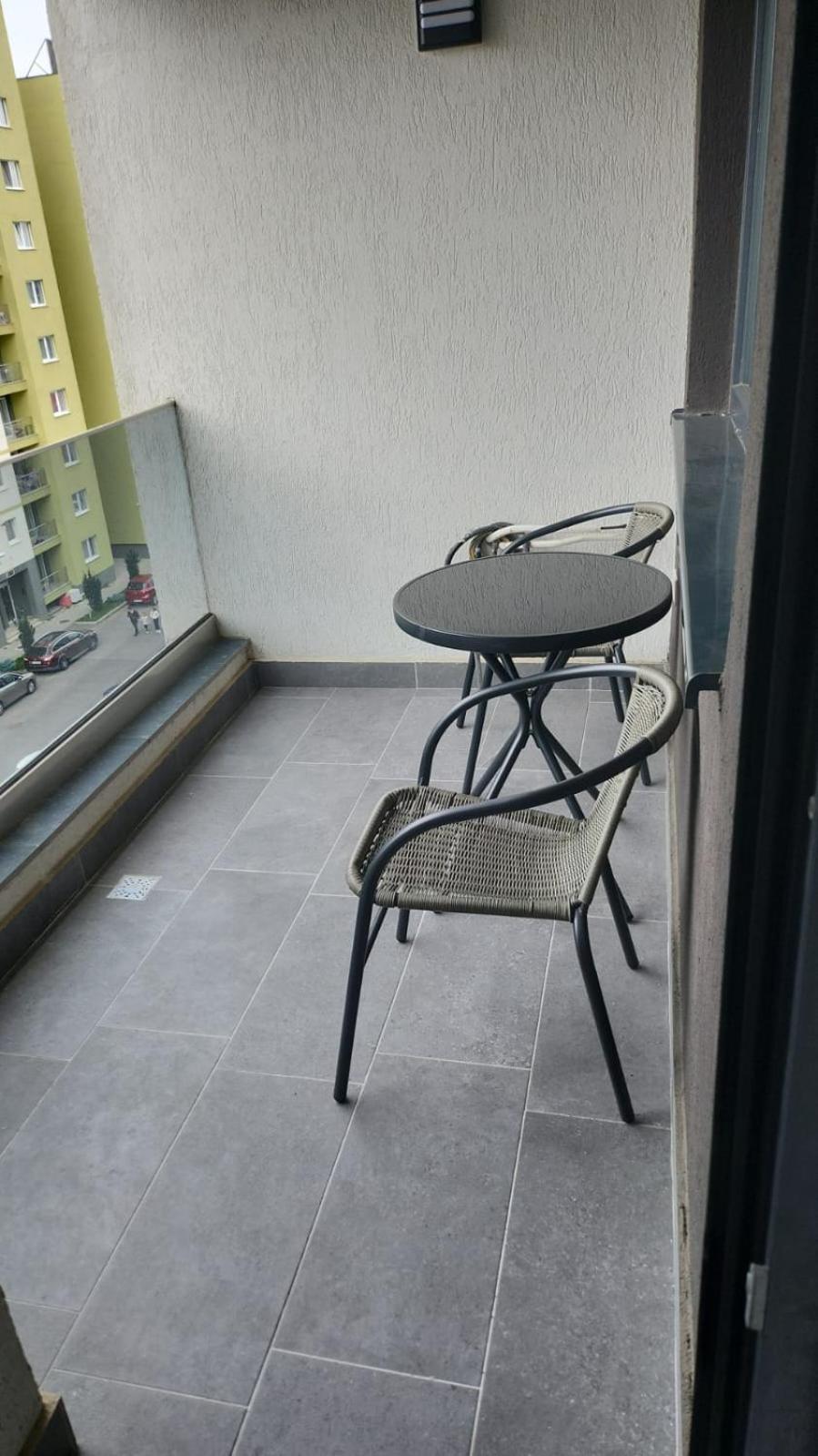 Valcom Residents Coresi 2 Apartment